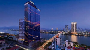 M Landmark toạ lạc bên bờ sông Hàn thơ mộng